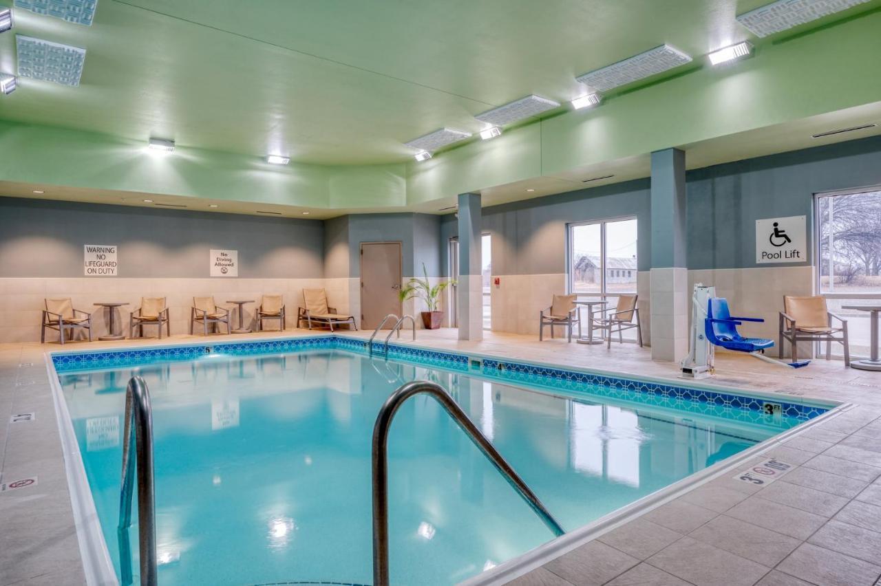 Holiday Inn Express Troy By Ihg מראה חיצוני תמונה