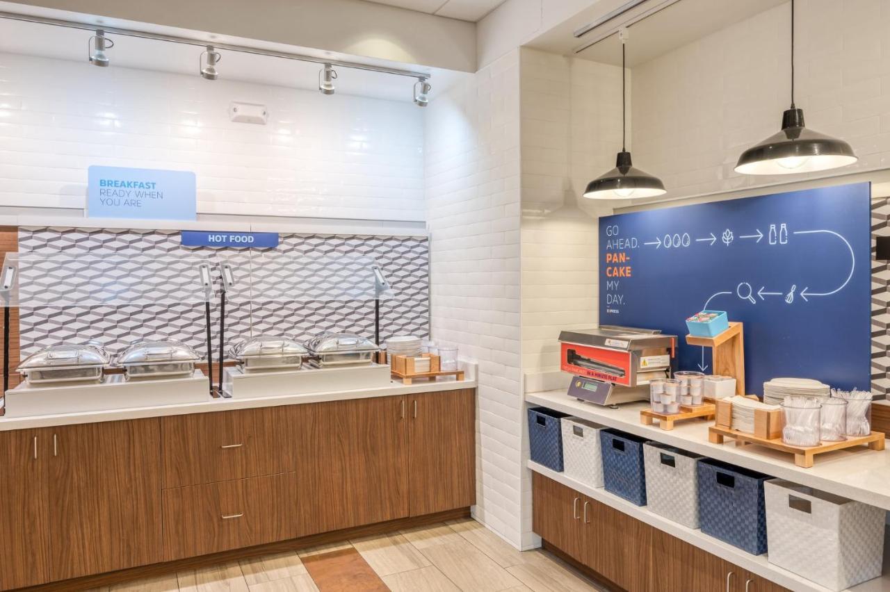 Holiday Inn Express Troy By Ihg מראה חיצוני תמונה
