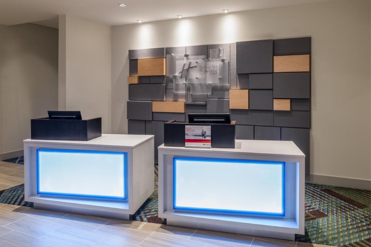 Holiday Inn Express Troy By Ihg מראה חיצוני תמונה